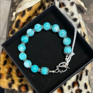 Elegant Turquoise Beaded Bracelet